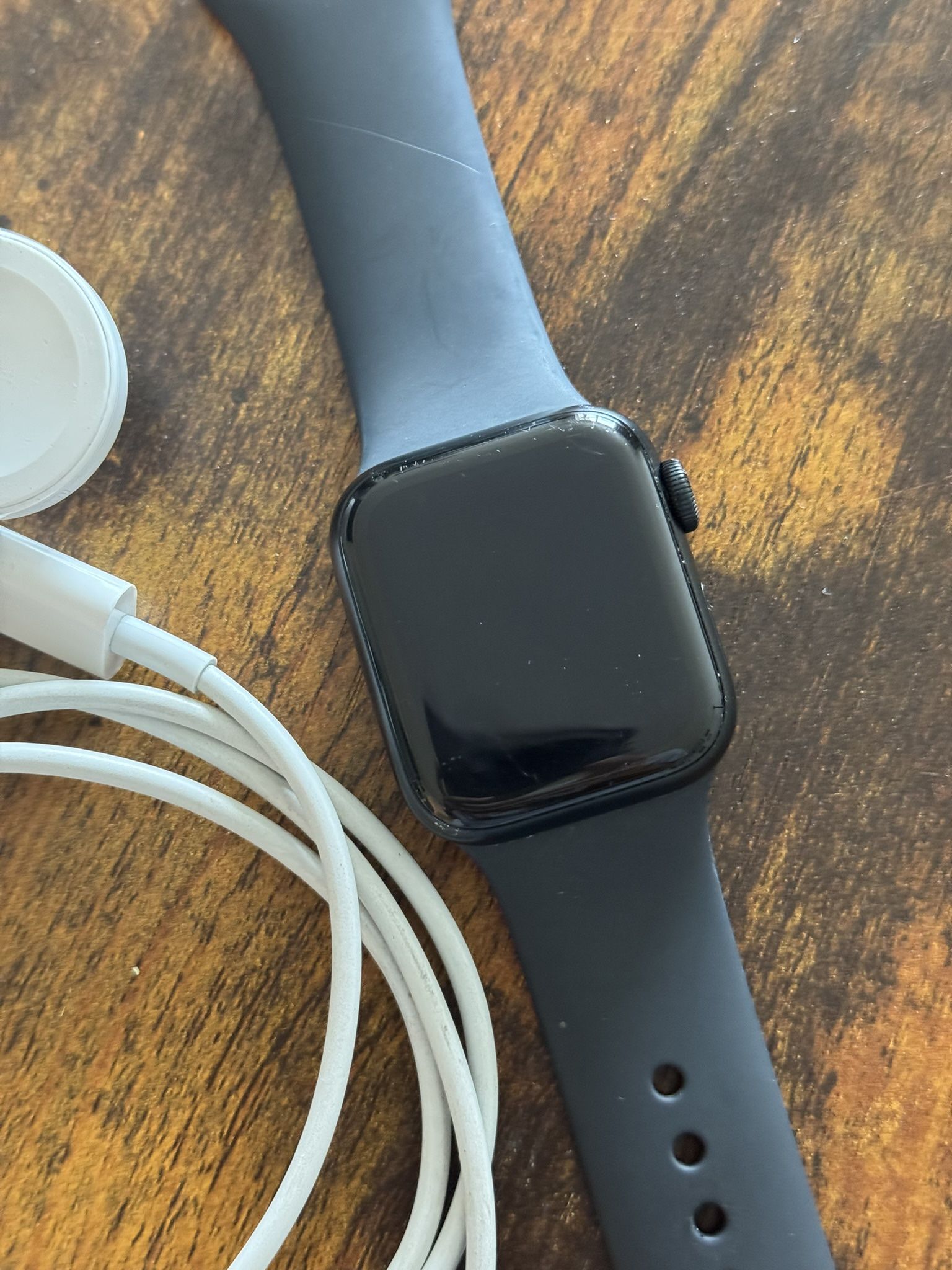 Apple Watch SE