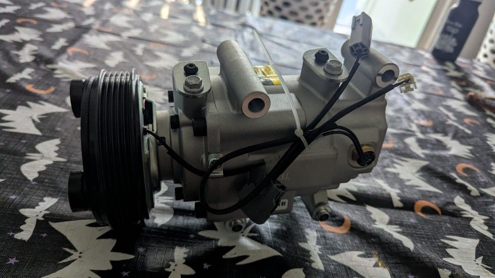 Ac Compressor With Clutch (Mazda 3,5) 2010