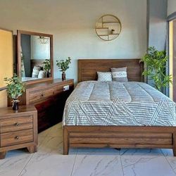 New Queen Bedroom Set 