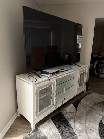 Three-piece Living Room Furniture Set