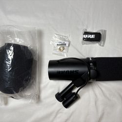 Shure SM7dB Dynamic Studio Microphone