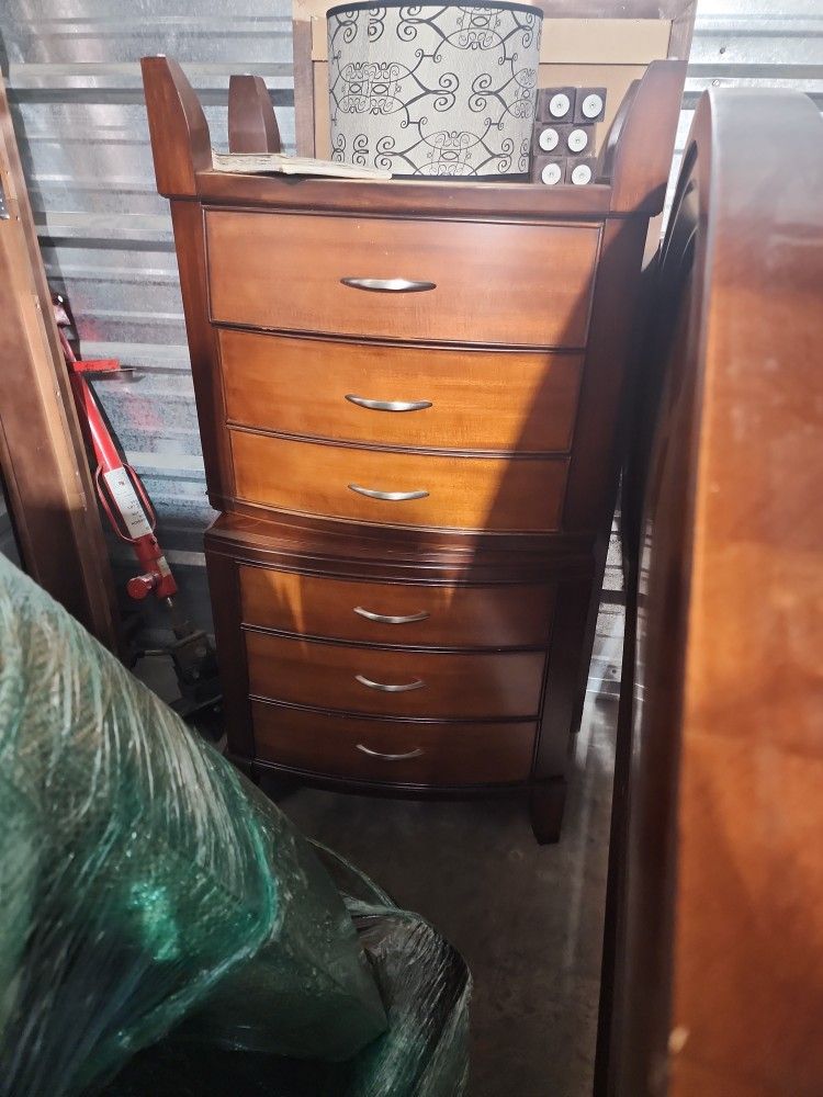Bedroom Set Rescue this charming set from the sawzall!!!!