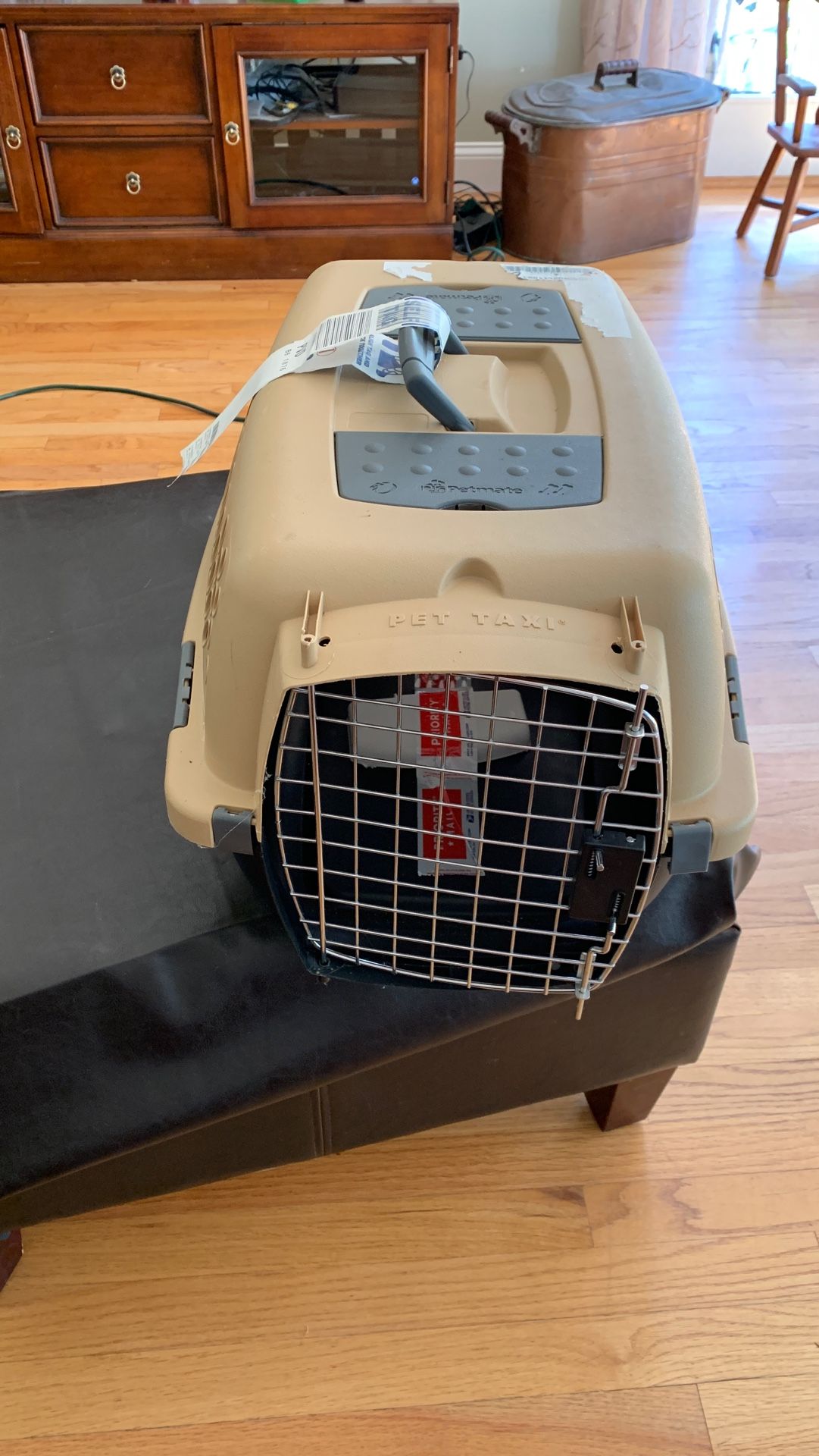 Petmate pet taxi used 1 time