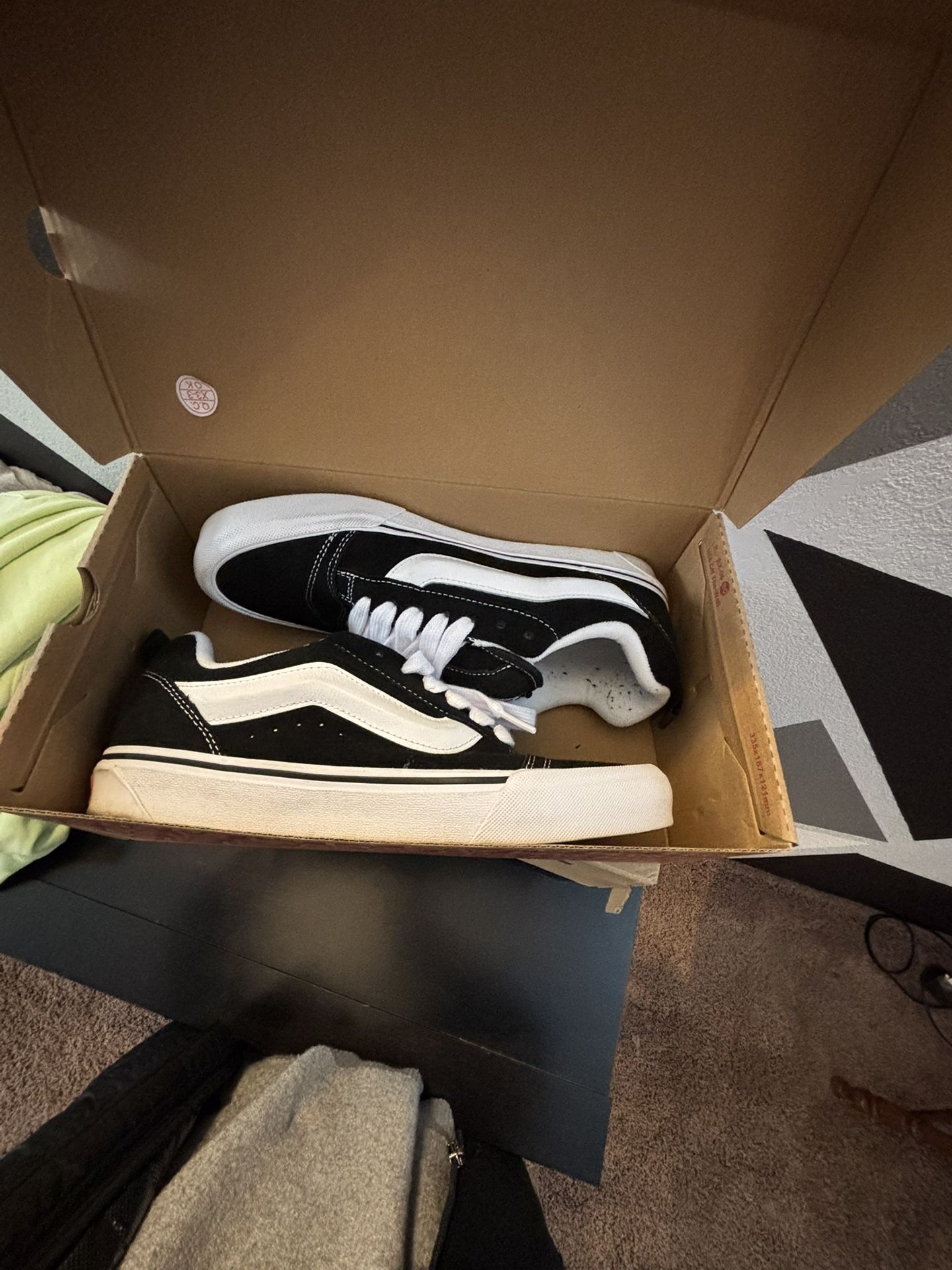 vans knu skool vans