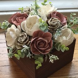 Wood Flowers Centerpieces