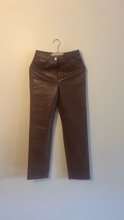 Women’s leather ant size 6