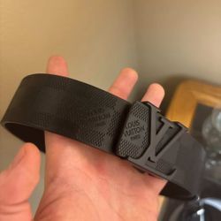 Luis Vuitton Belt 