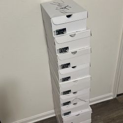 Air Jordan 4 White Thunder