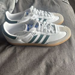 Men's White Adidas Sambas