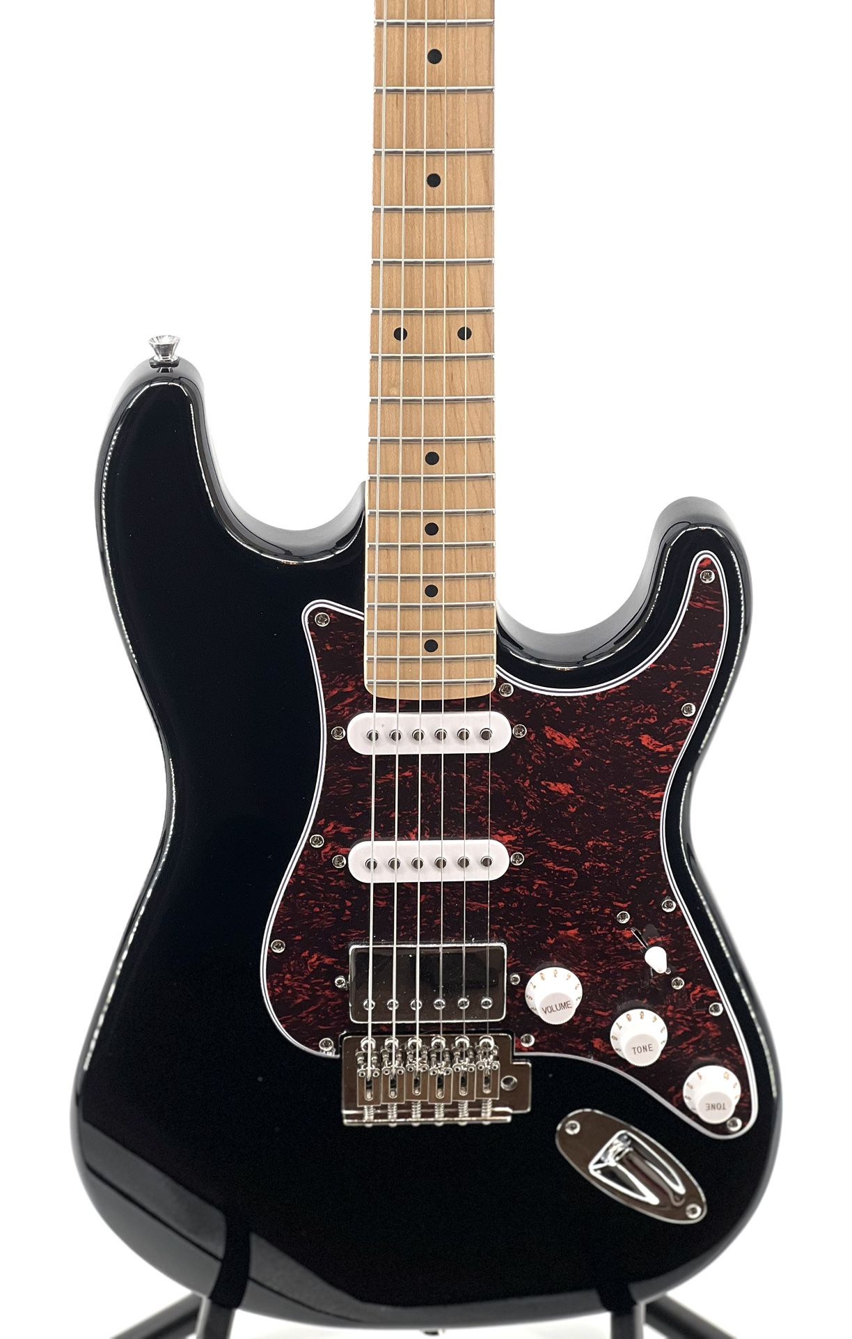 Donner, DST-152B 39" Electric Guitar Kit HSS Pickup Coil Split with Amp, Bag, Accessories (Black)