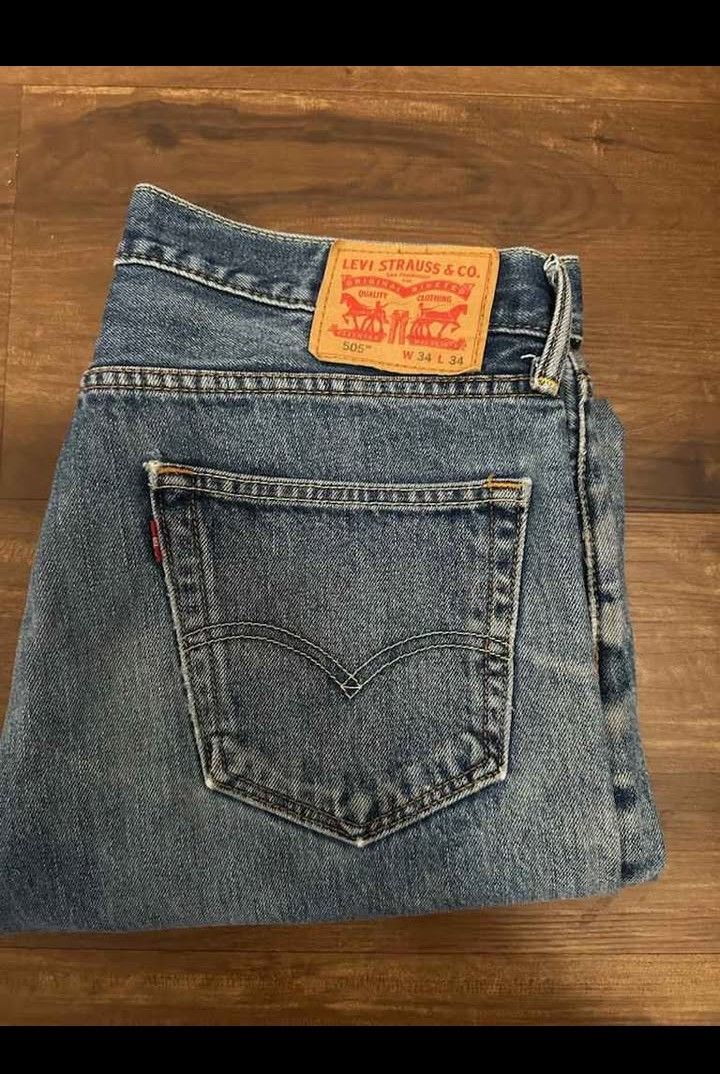 Levi's Jeans
