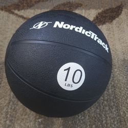 Nordic Track 10 lb Medicine Ball