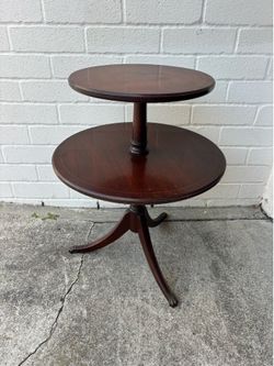 Vintage Mahogany two-tier Claw Foot side table / Tea Table /Dumbwaiter / Butler Table
