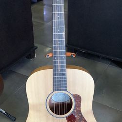 Taylor BBT BIG BABY ACOUSTIC GUITAR