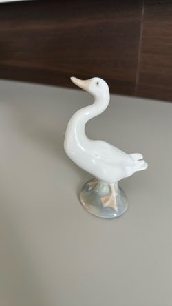 LLADRÓ Vintage Porcelain Duck