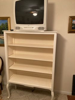White Wood Bookcase with Cabriole Legs