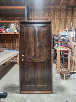 New 🚪Solid wood 36x80 finished Door pre-hung left hand in swing.