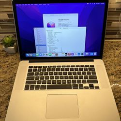 MacBook Pro 15 2.5GHz i7 Processor 16GB Ram 512GB SSD