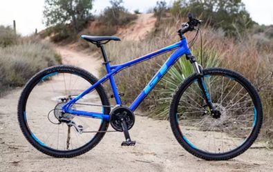 GT Adult Aggressor Pro Mountain Bike for Sale in Simi Valley CA OfferUp