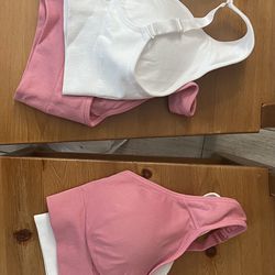 Sports Bra. Pack Of 4. 2 White And 2 Pink 