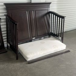 Crib / Day bed (fully Disassembled)
