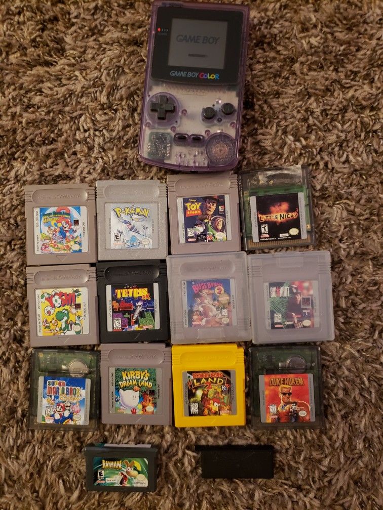 Game BOY Color With 12 Games