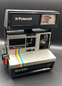 Polaroid Sun 635 QS Instant Camera