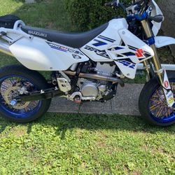 2017 Suzuki Drz400sm