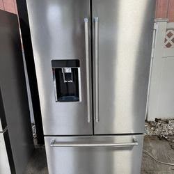 Kichen-aid Refrigerator 36 X 70 X 24 Almost New One Receipt For 90 Days Warranty 