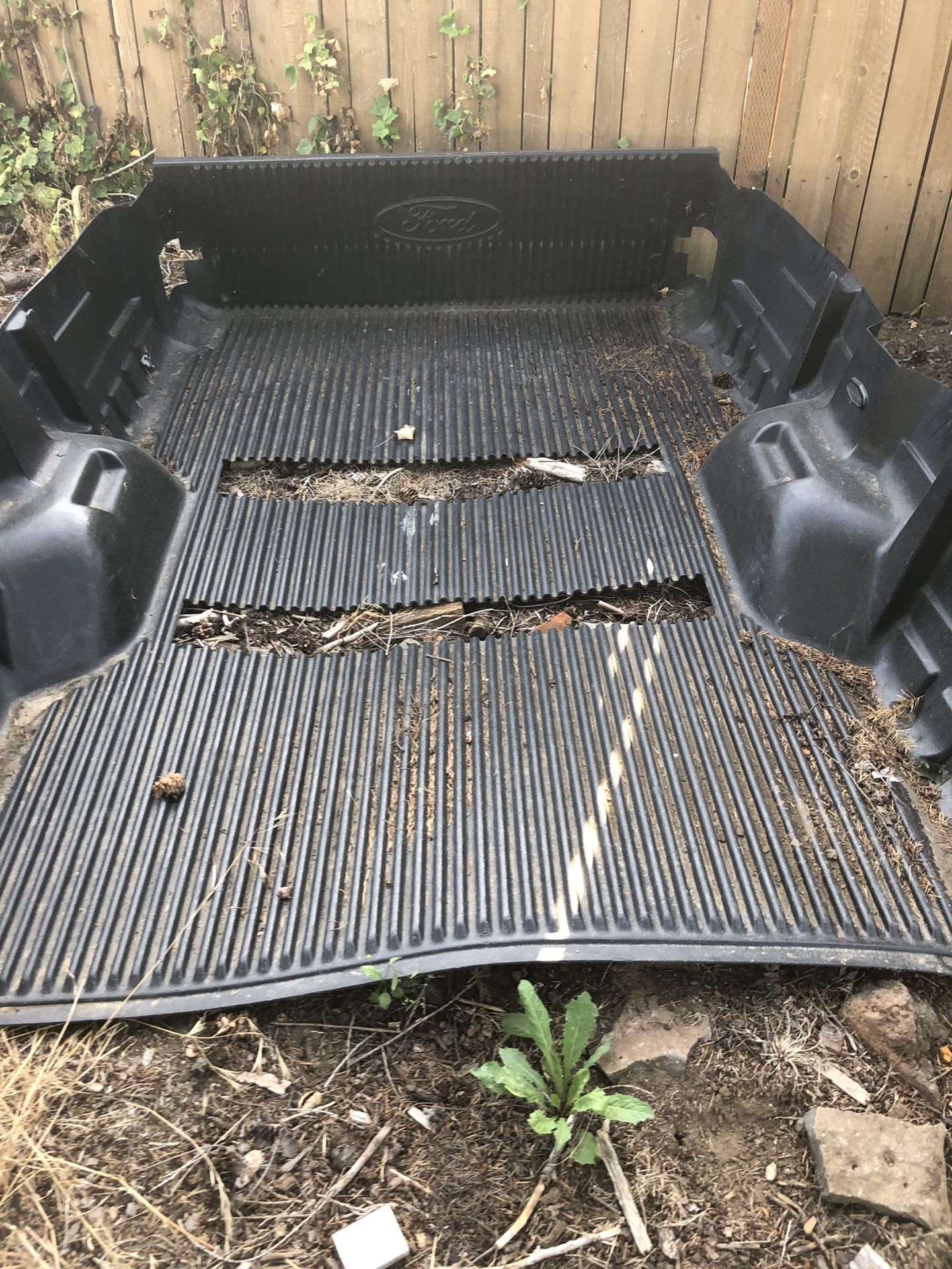 Bed liner