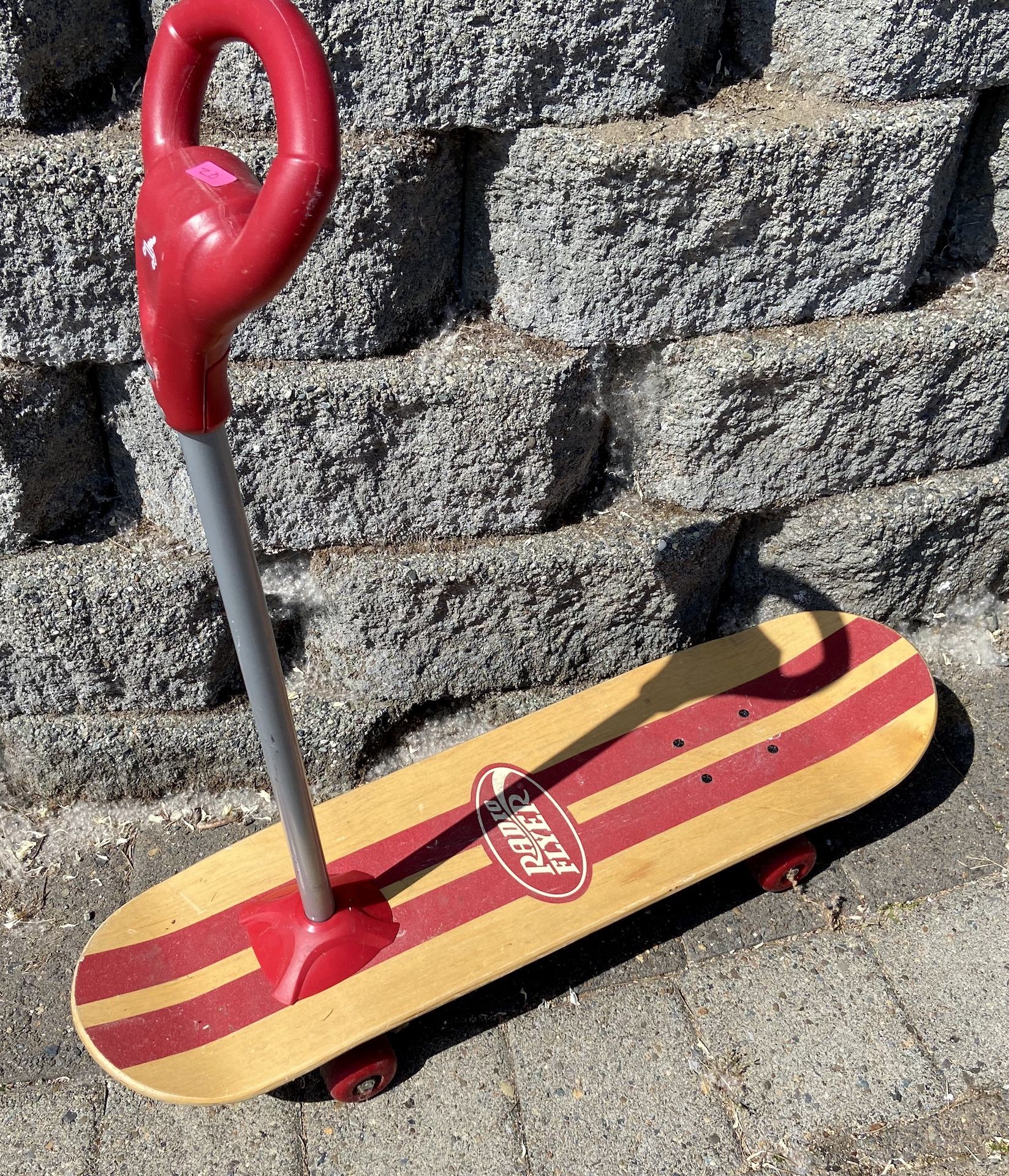 Vintage Rare Collectible RADIO FLYER Skateboard w/ Riding Handle