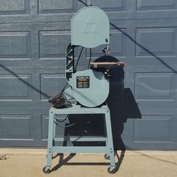 DELTA 14" Band Saw Rolling Bandsaw