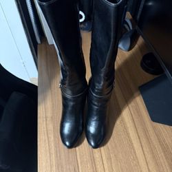 Andrew Geller KORA Black Knee High Heeled Boots Women’s 7.5M Faux Leather Zip