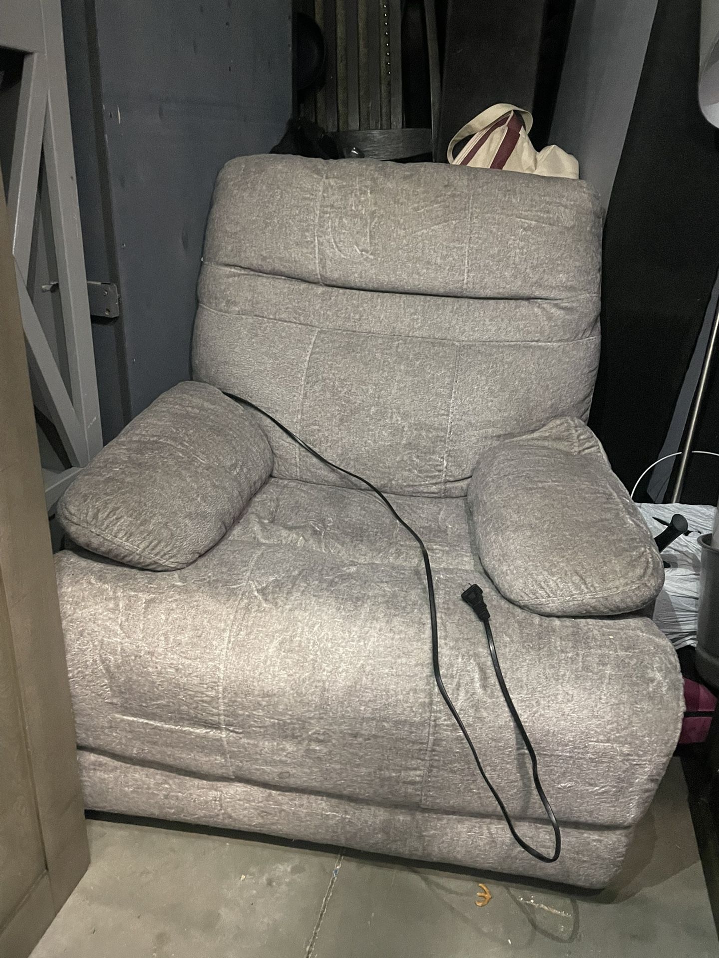 Electric Rocking Recliner