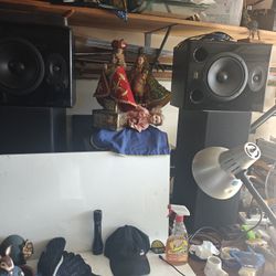 Collector Reseller Vintage Mid-century Antique