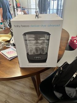 Baby Brezza Sterilizer-dryer Advanced