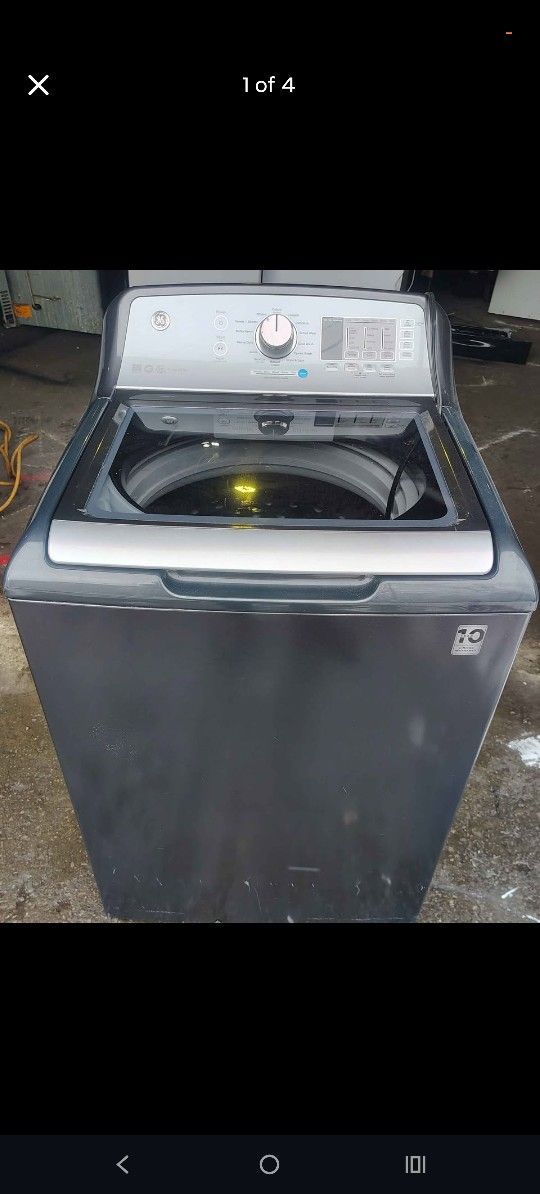 Excellent Condition! BLUE G.E. Heavy Duty Super Capacity Washing Machine!