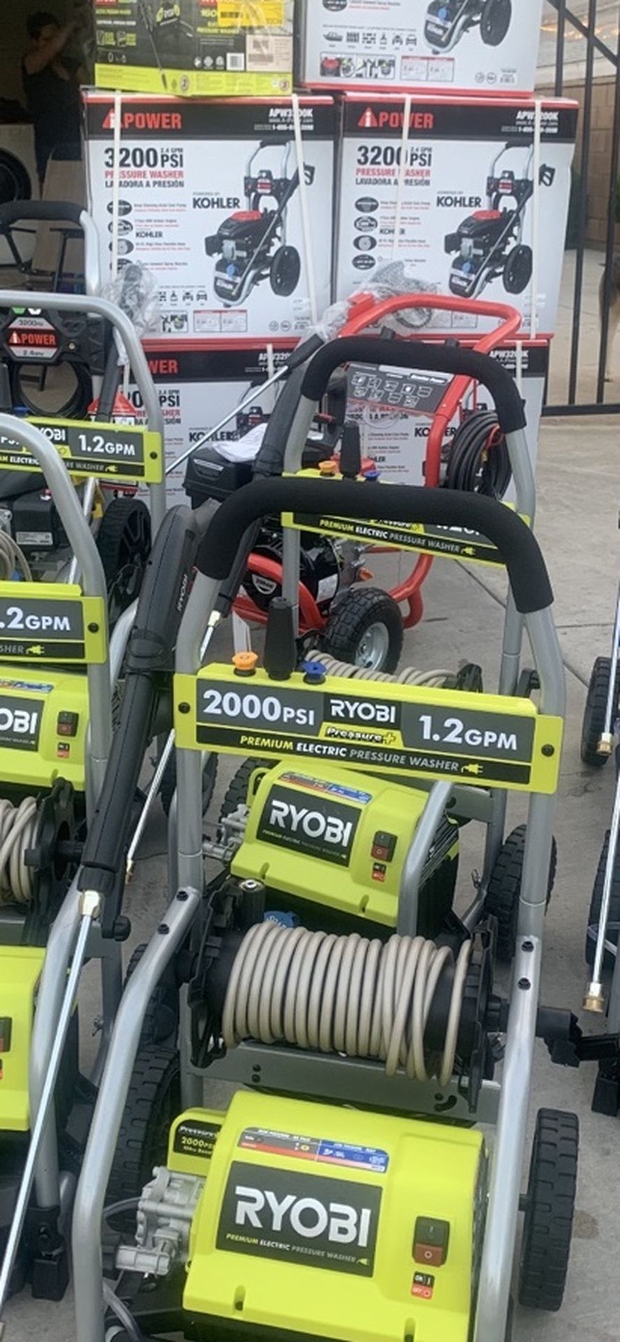 Ryboi 2000 Psi Pressure Washer 