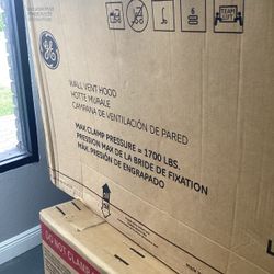 Ge Profile  Range Hood in Stainless steel with Vertical exhaust and Cooktop light