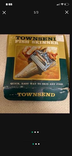 Vintage Townsend Fish Skinner