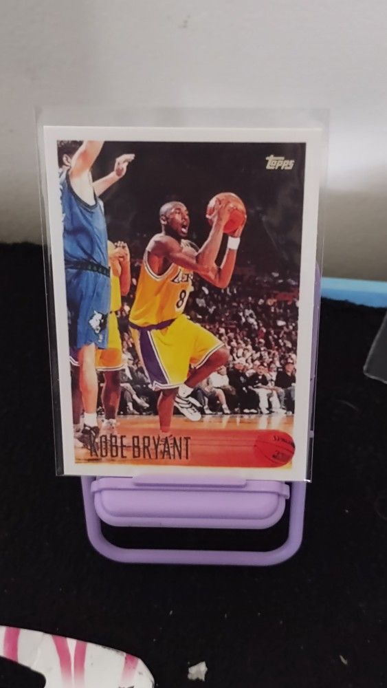 KOBE BRYANT CARD