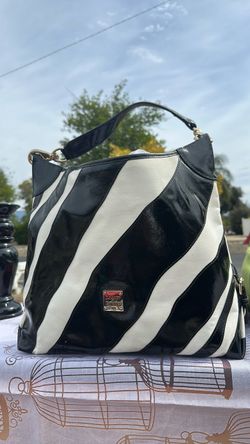 Dooney & Bourke