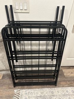 EUC Twin/Full Bed Frame