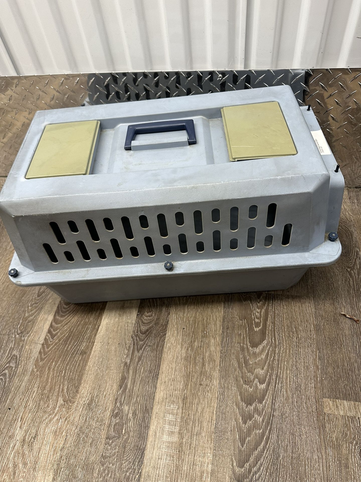 Small Dog Or Cat Carrier