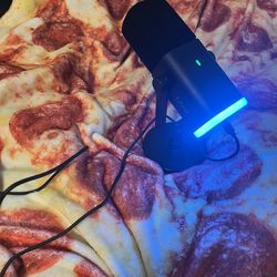 *FIFINE AM8 XLR/USB MICROPHONE* *60 DOLLARS*