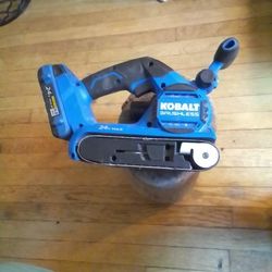 Kobalt 24V Max Brushless Belt Sander Dust Management + 24V MAX 2.OAh Battery KBS 124B-03  EXCELLENT RUNNING CONDITION