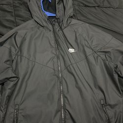 Nike windbreaker 