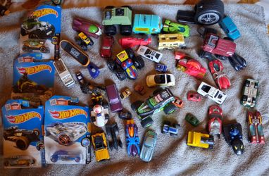 Hot Wheels Mixed Lot – 40+ Cars