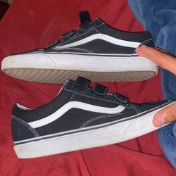 Old Skool Velcro Vans 9.5