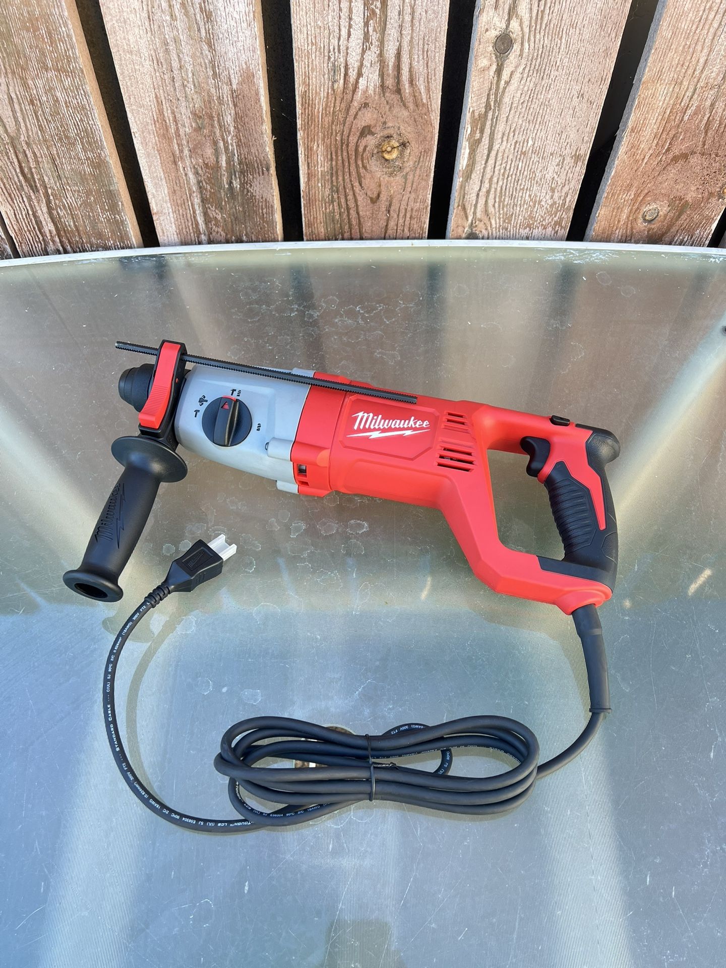 Milwaukee 1” SDS plus Rotary Hammer / NEW